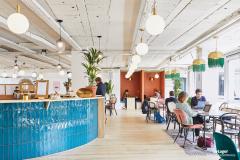 Les espaces de coworking captent 62 % du marché des grandes surfaces des bureaux parisiens