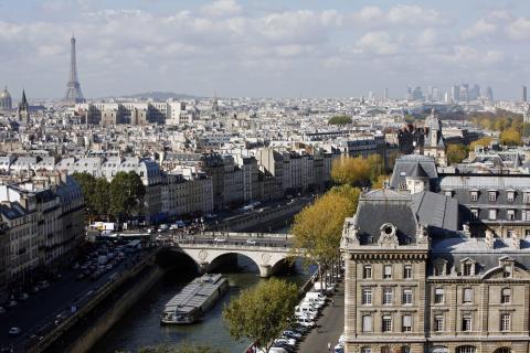 Paris vise le million de m² de bureaux placés en 2018 !